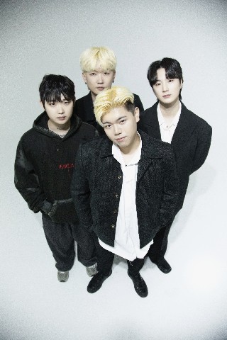 KlaFF 클라프 썸네일